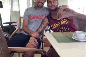 内马尔迎来十赛季高光表现，篮网球迷沸腾！的简单介绍